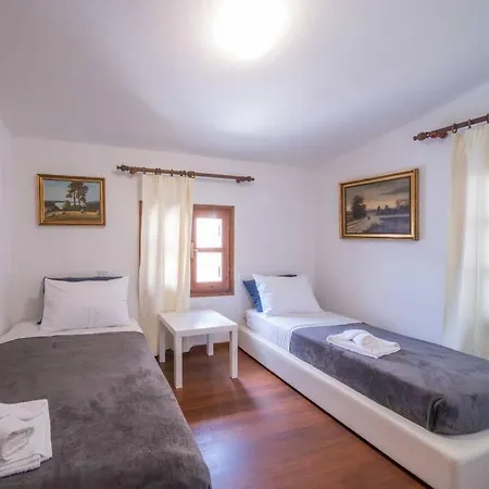 Villa Gio Malia Exterior foto